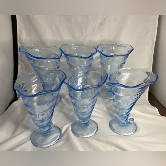6-Italian Bromioli Rocco blue glass dessert dishes - Picture 3 of 7